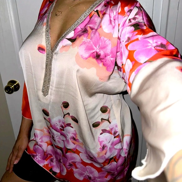 Boston Proper Floral Bloom Print Blouse Rhinestone Embellished Tunic Shirt Top S - Picture 4 of 7
